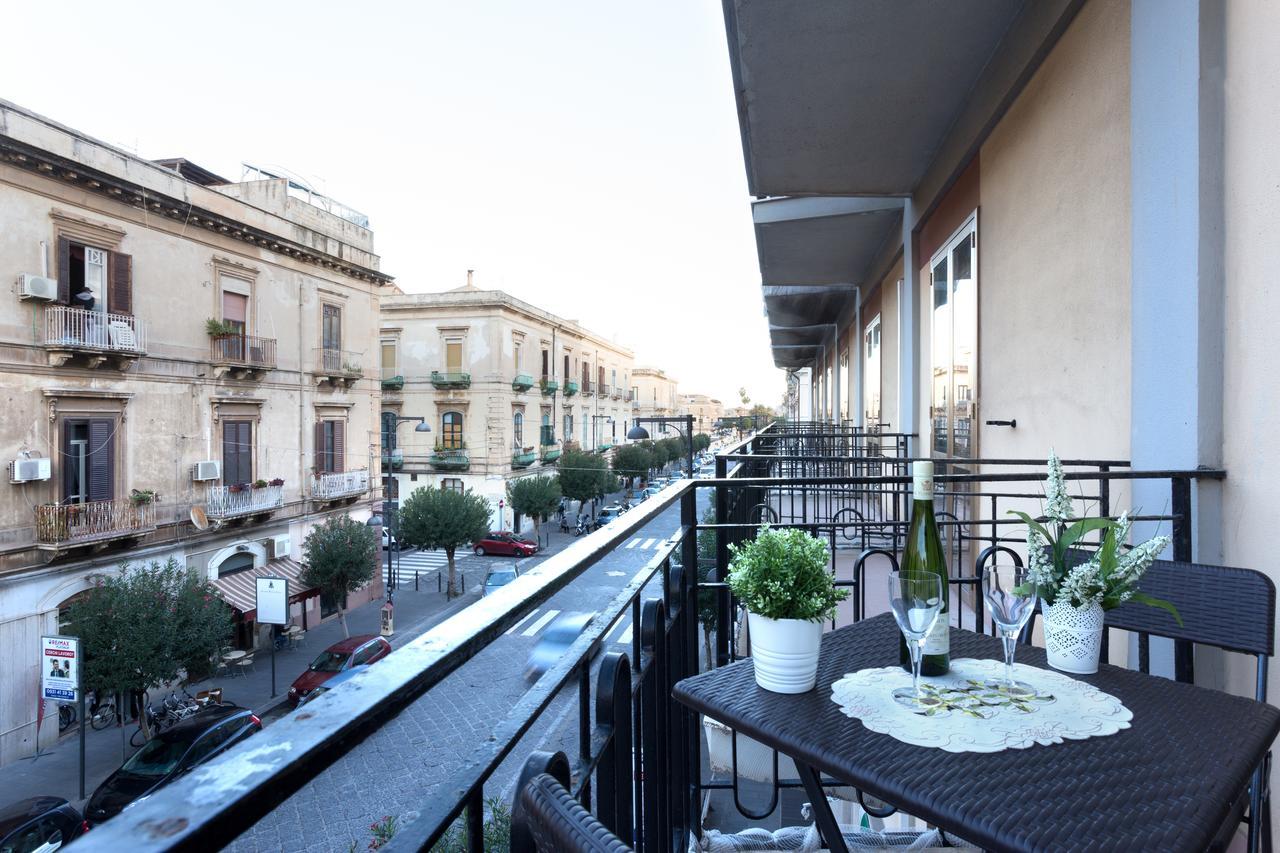 Ortigia Bridge Apartments Syrakus Exterior foto